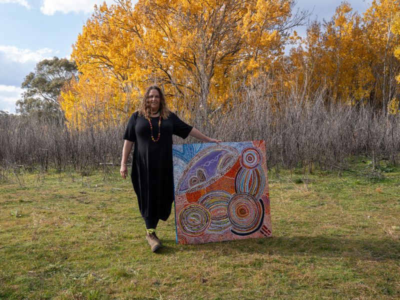 Gail Neuss with arwork.